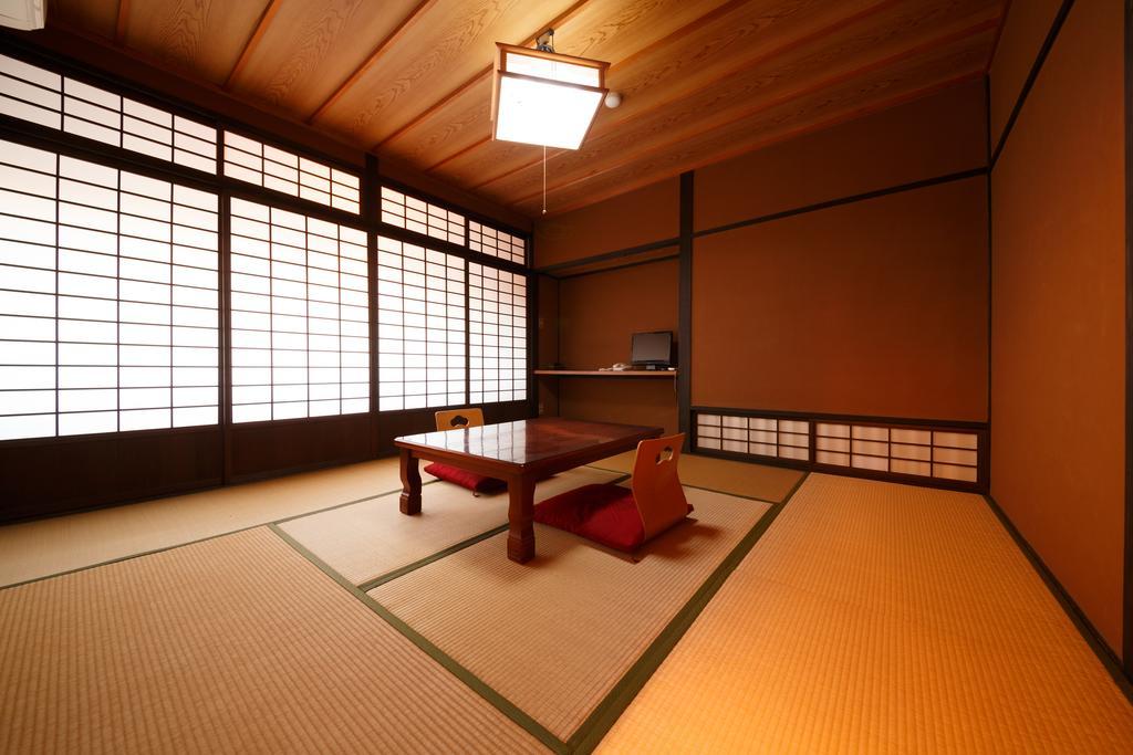 Yufuin Ryokan Tadaima Exterior photo